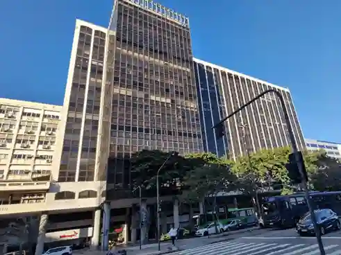 Prédio do escritório virtual da mères. no Centro do Rio de Janeiro